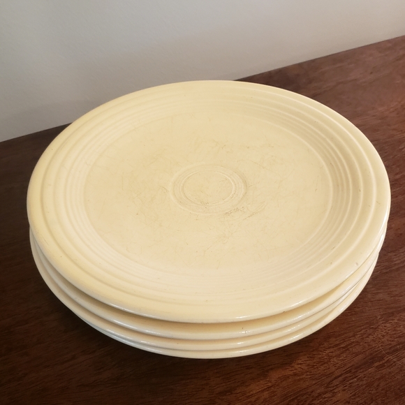 Fiesta Dining Fiestaware Ivory Dinner Plates Set Of 4 Poshmark